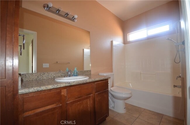 Building Photo - 13828 Luis Dr