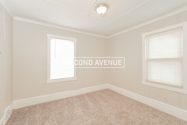 Building Photo - 3601 E 27th St