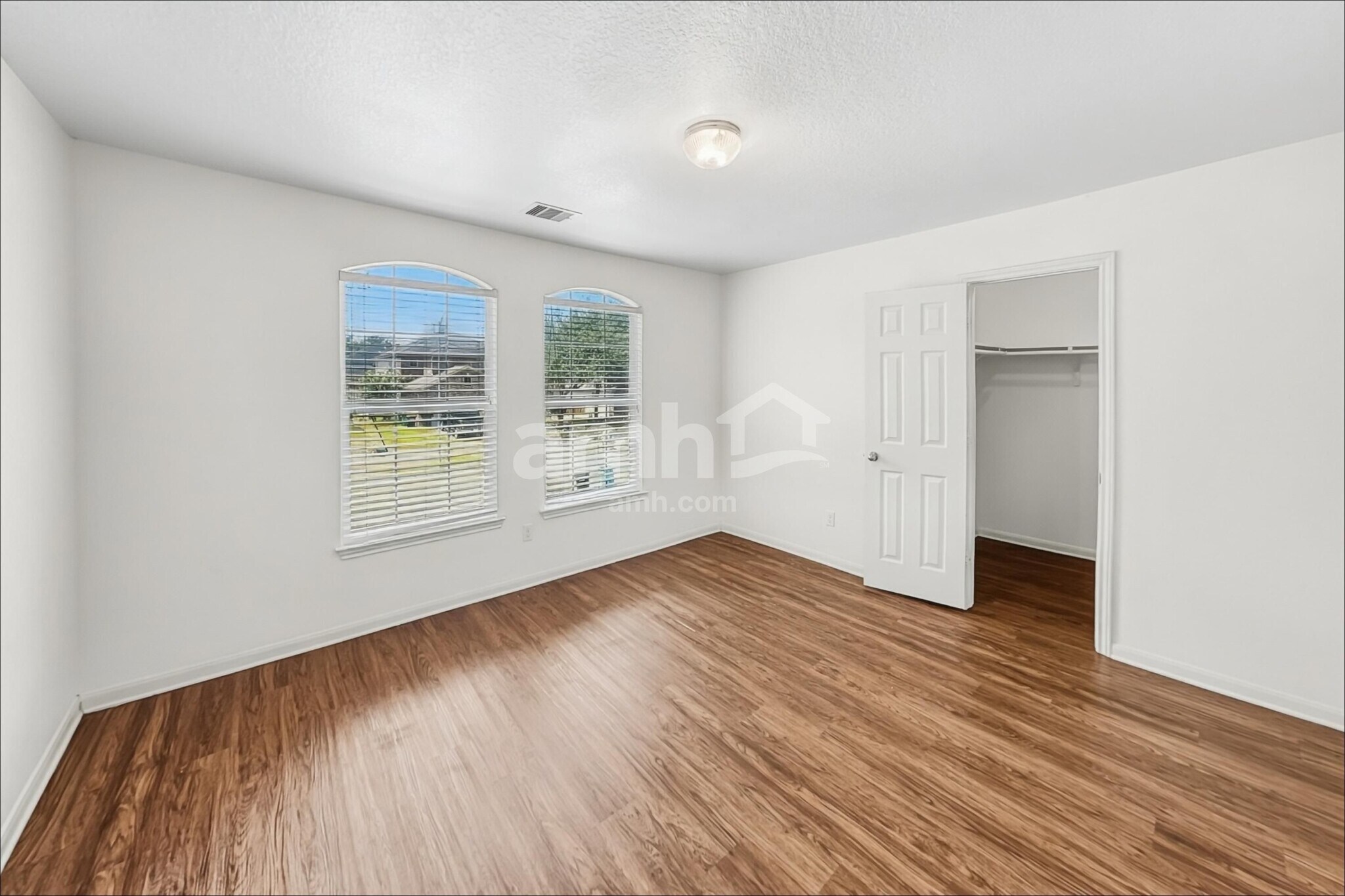 Building Photo - 5702 Rocky Trail Dr