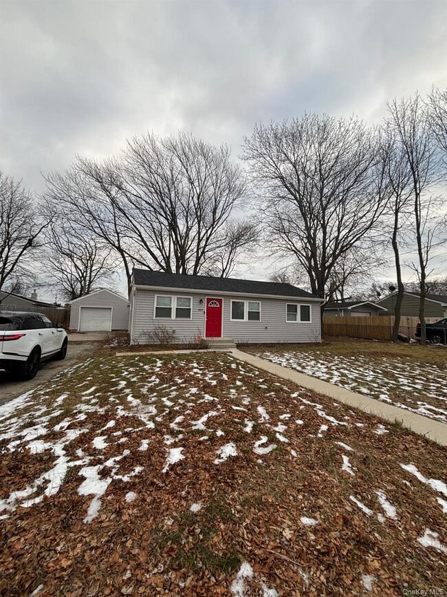 Building Photo - 855 Meade Ave