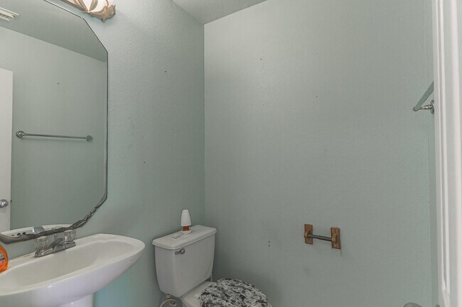 Building Photo - 1259 Bartlett Cove Dr
