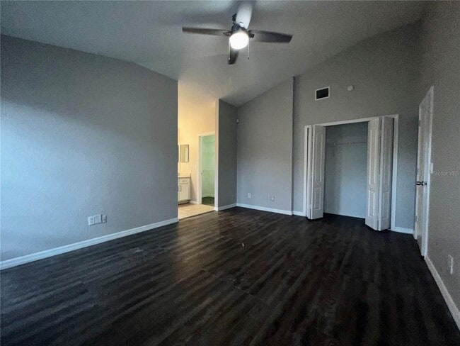 Building Photo - 2620 Regency Oak Ln