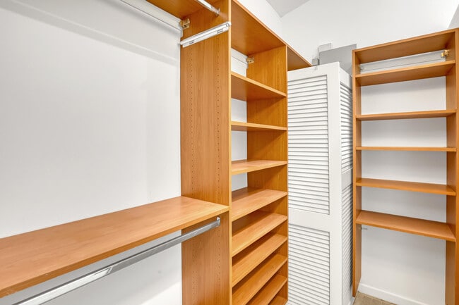 Building Photo - 22 Windward Dr