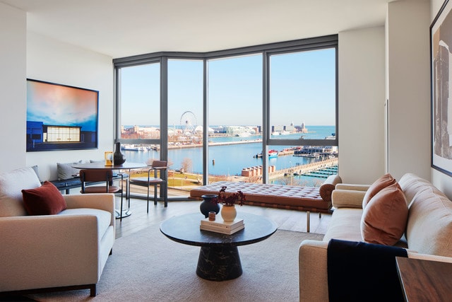 Building Photo - 211 N Harbor Dr