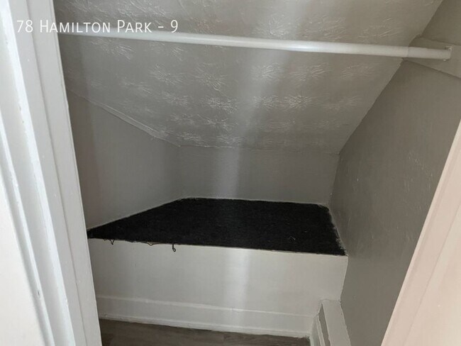 Building Photo - 78 Hamilton Park