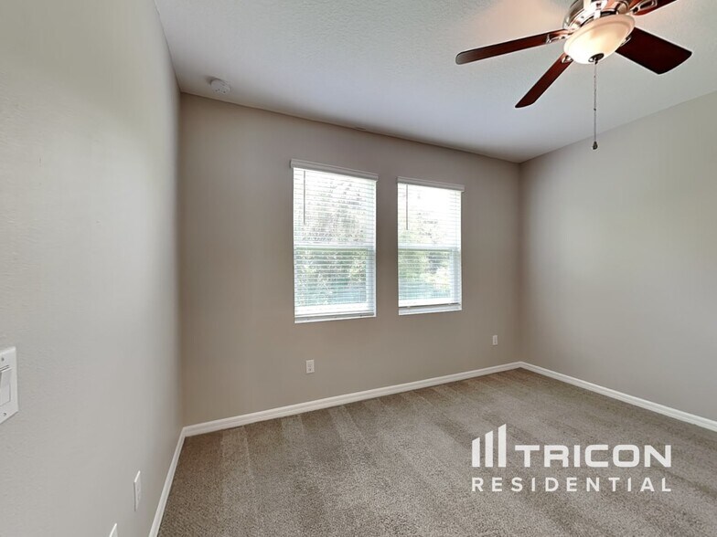 Building Photo - 5850 Bungalow Grove Ct