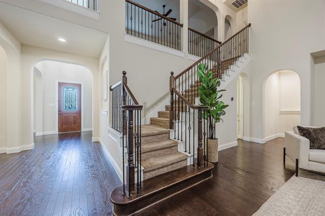 Building Photo - 6913 Chisholm Trail
