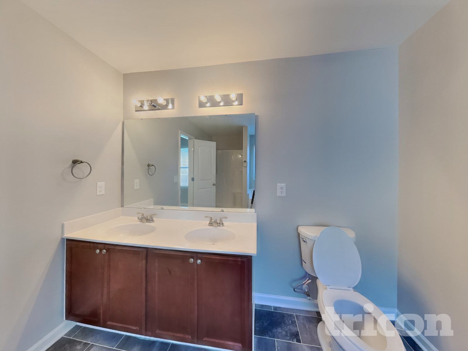 Building Photo - 30 Gold Rush Ct