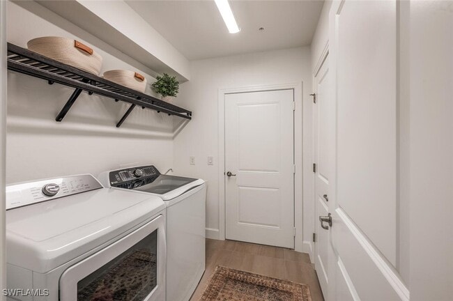 Building Photo - 16570 Ridgeview Cir