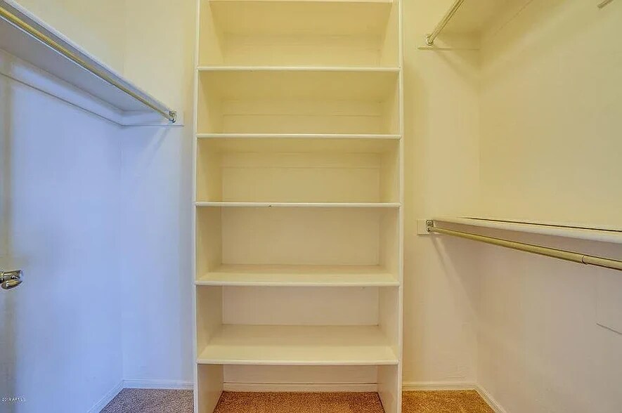 closet extra storage - 3470 E Riopelle Ave