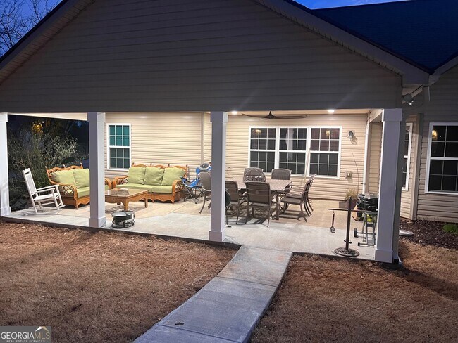 Building Photo - 886 Jefferson Walk Cir