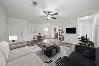 Building Photo - 212 N Wood St