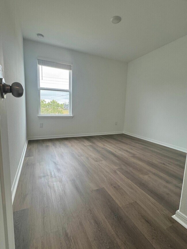 Building Photo - 21510 Austell Pond Dr