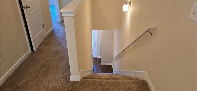 Building Photo - 5831 Taka Ln