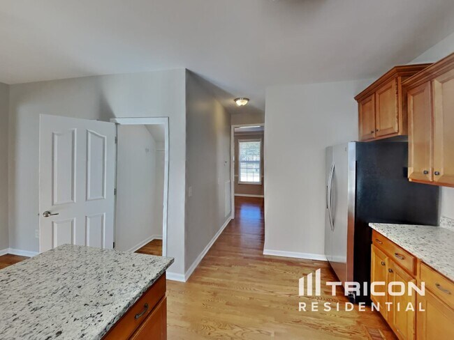 Building Photo - 131 Ruland Cir