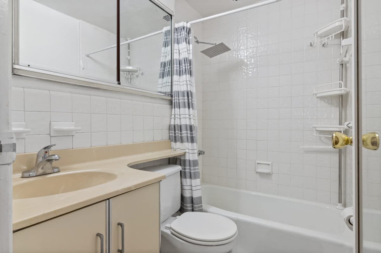 Building Photo - 43 W 85th St