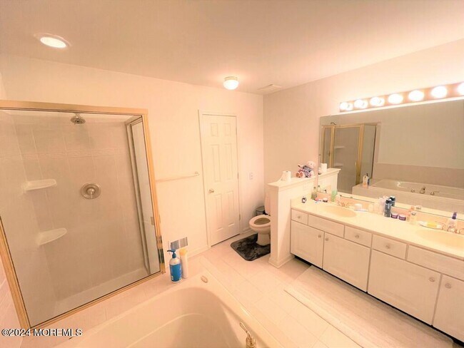 Building Photo - 73 Ironwood Ct