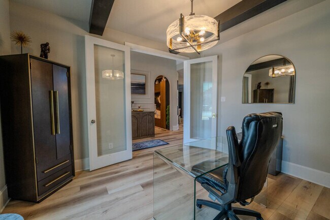 Building Photo - 11347 Needlerock Ct