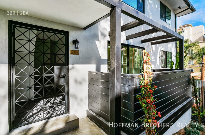 Building Photo - 225 Lucas Ave