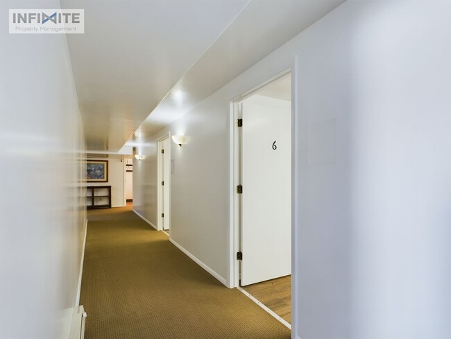 Building Photo - Executive Office Suites Starting at $500