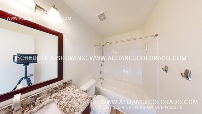 Building Photo - 965 Piros Dr
