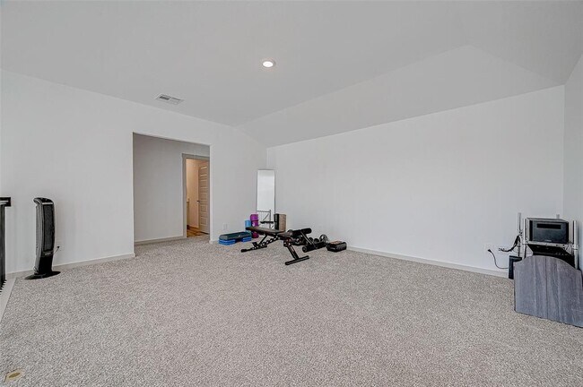 Building Photo - 6911 Amber Clf Ln