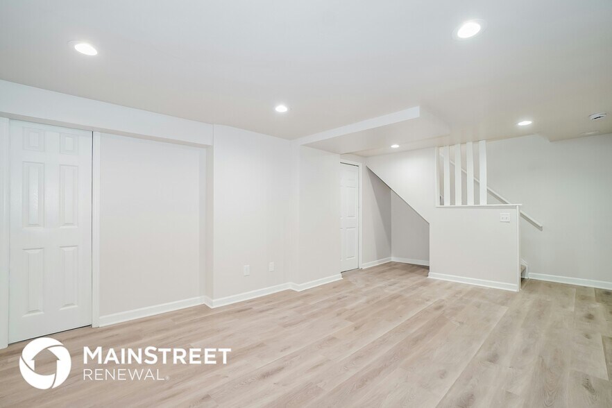 Building Photo - 4301 Owl Ct