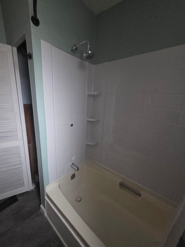 Building Photo - Stylish 2-Bedroom Home in Braddock with Bonus Space & Modern Comfort