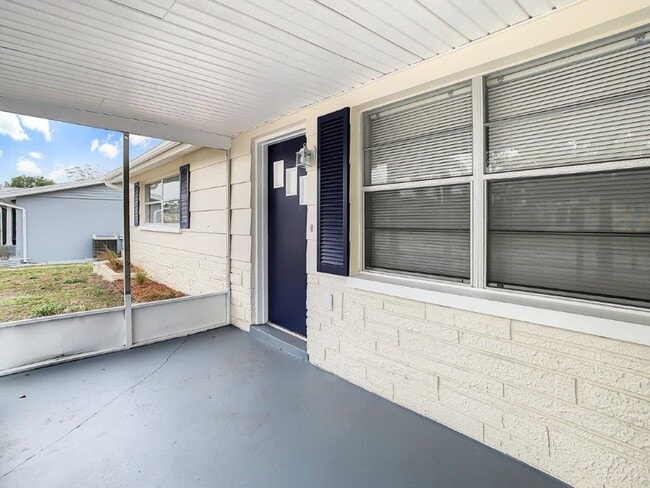 Building Photo - Check out this 3/1.5/1 1113 Sq. Ft. with UPDATED bathrooms and kitchen with GRANITE, LARGE backya...