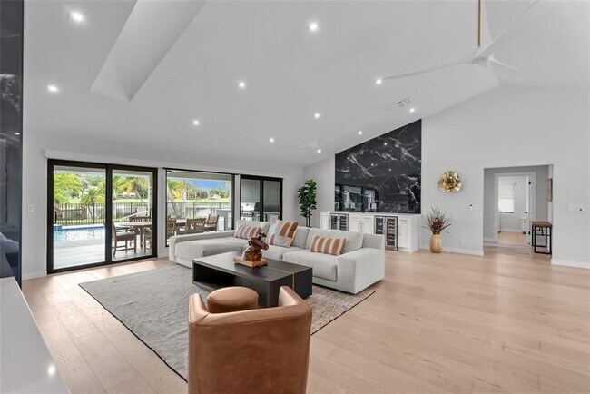 Primary Photo - 8611 Gullane Ct