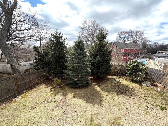 Building Photo - 15 Glenburn Rd