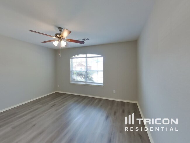 Building Photo - 9760 Stoney Bridge Rd