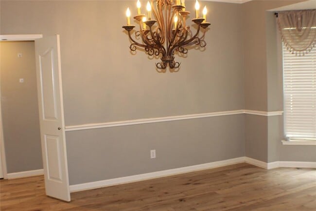 Building Photo - 1718 Heddon Falls Dr