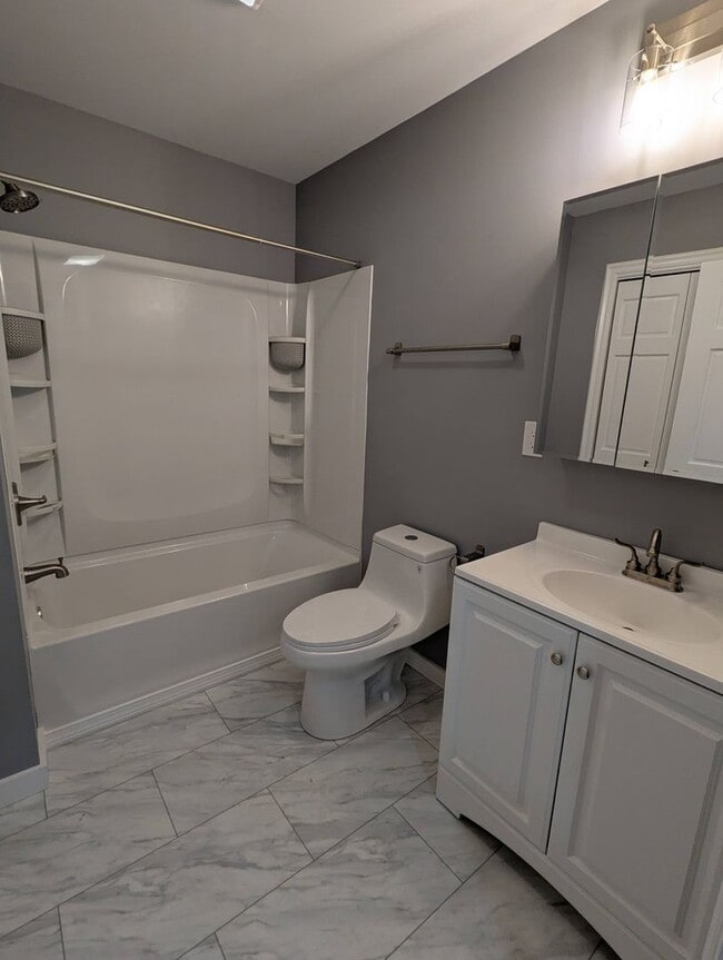 Building Photo - 171 Remsen St