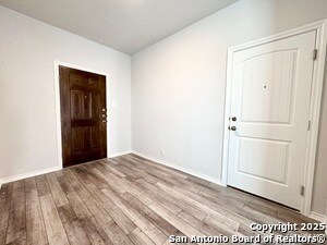 Building Photo - 2557 Windle Ln
