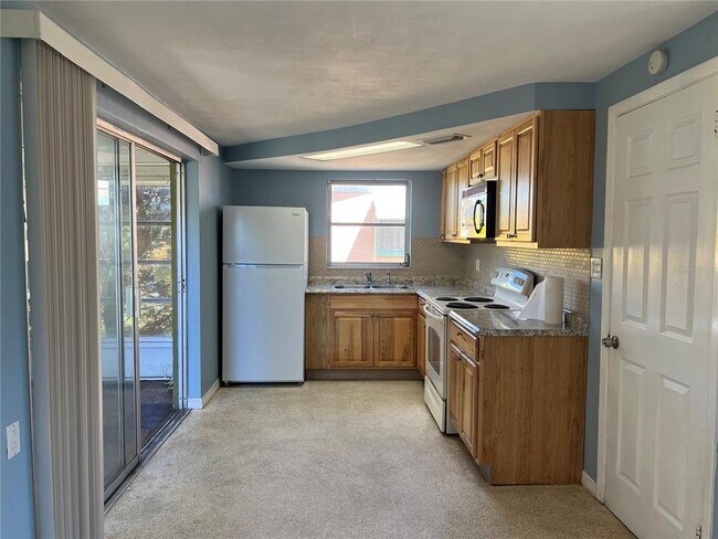 Building Photo - 1253 Brightwell Dr