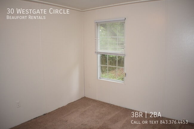 Building Photo - 30 Westgate Cir