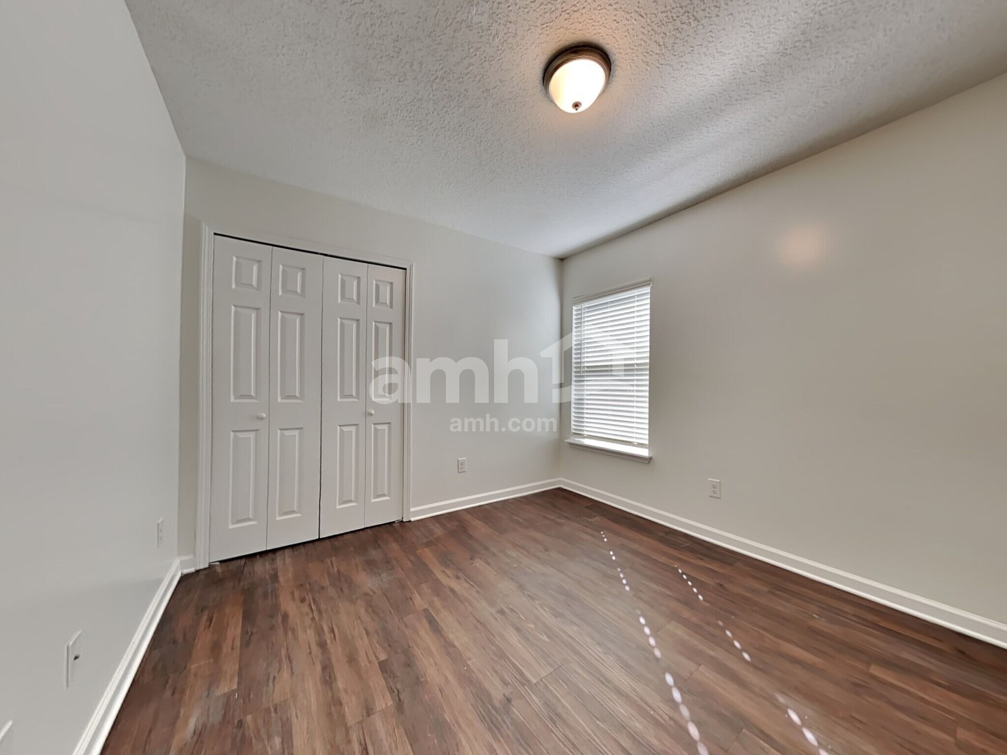 Building Photo - 9168 Mill Grove Dr