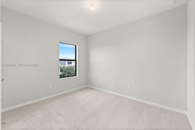 Building Photo - 4492 Tacoma Pk Dr