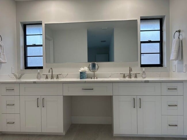 Building Photo - 11600 Island Lakes Ln