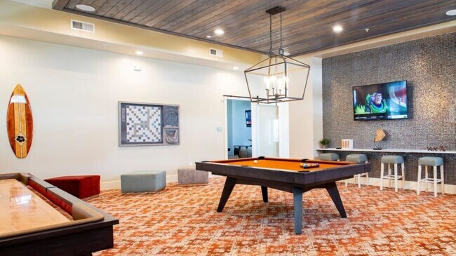 Building Photo - 65 Sentosa Dr