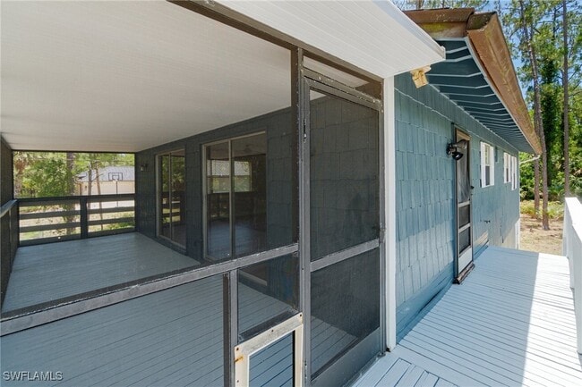 Building Photo - 5020 Hickory Wood Dr