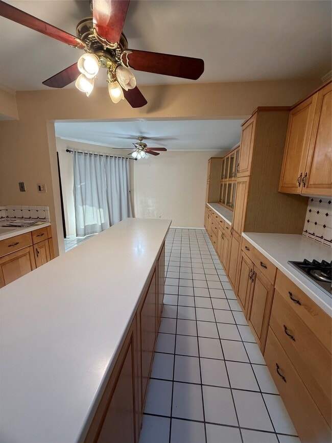 Building Photo - 4027 Summit Valley Dr