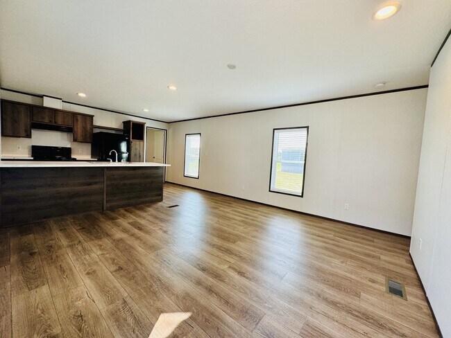 Building Photo - 3753 Valley Forge Rd