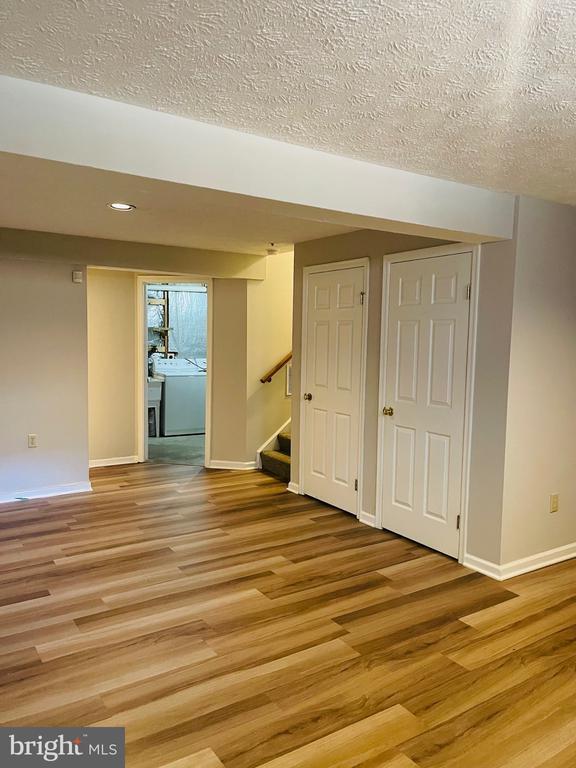 Building Photo - 4462 Regalwood Terrace