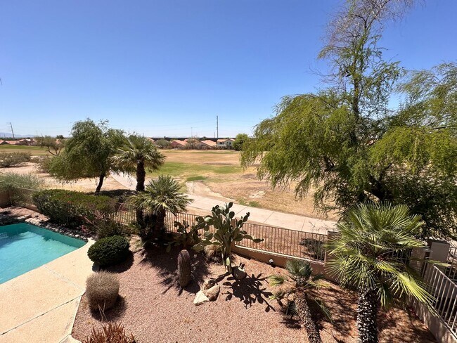 Building Photo - 1601 E Glenhaven Dr