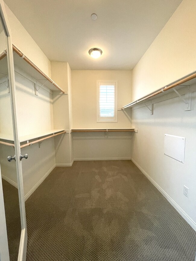 Building Photo - 179 Stage Trail Rd.