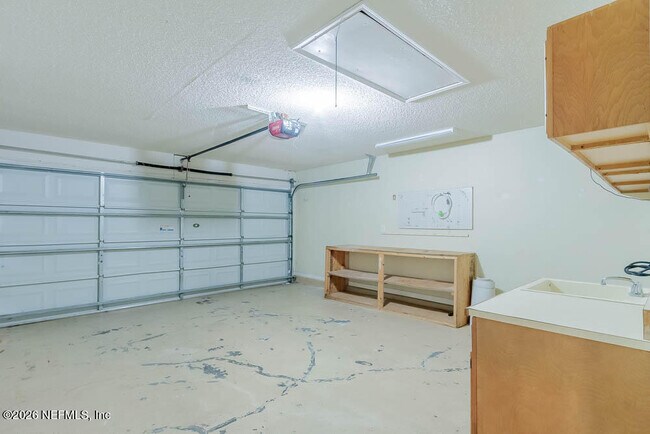 Building Photo - 7760 Allspice Cir W