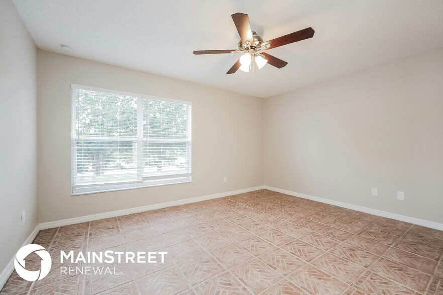 Building Photo - 10703 Crescendo Loop