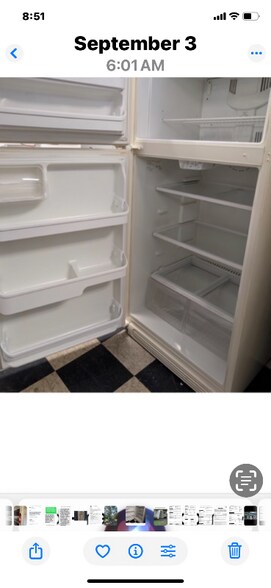 Building Photo - 22 2nd St NE